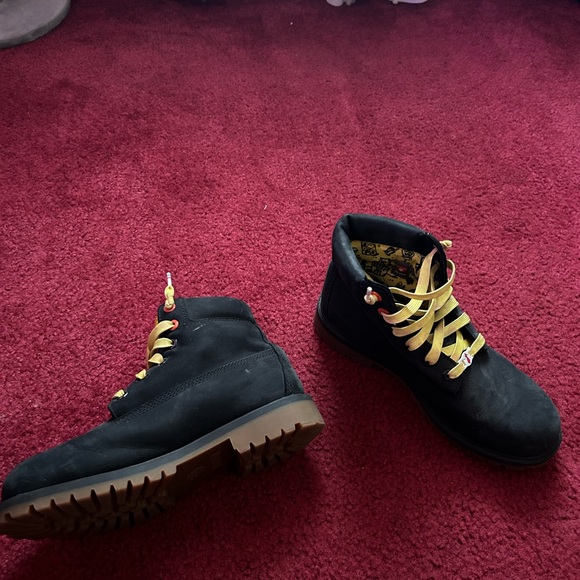 Spongebob Timberlands - Picture 2 of 5